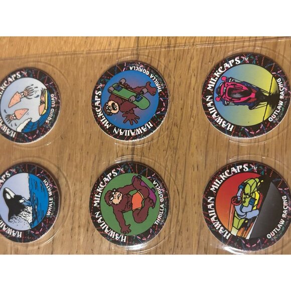 Worlds Of Fun Hawaiian Milkcaps Thrilla Gorilla Pogs Lot of 1993 - Picture 5 of 10